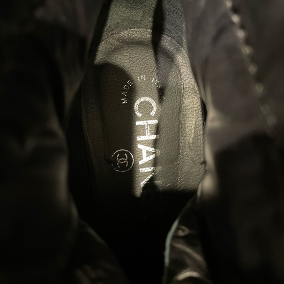 RARE CHANEL Cap Toe Puffer Winter Snow Ski Booties Boots - Picture 11 of 11